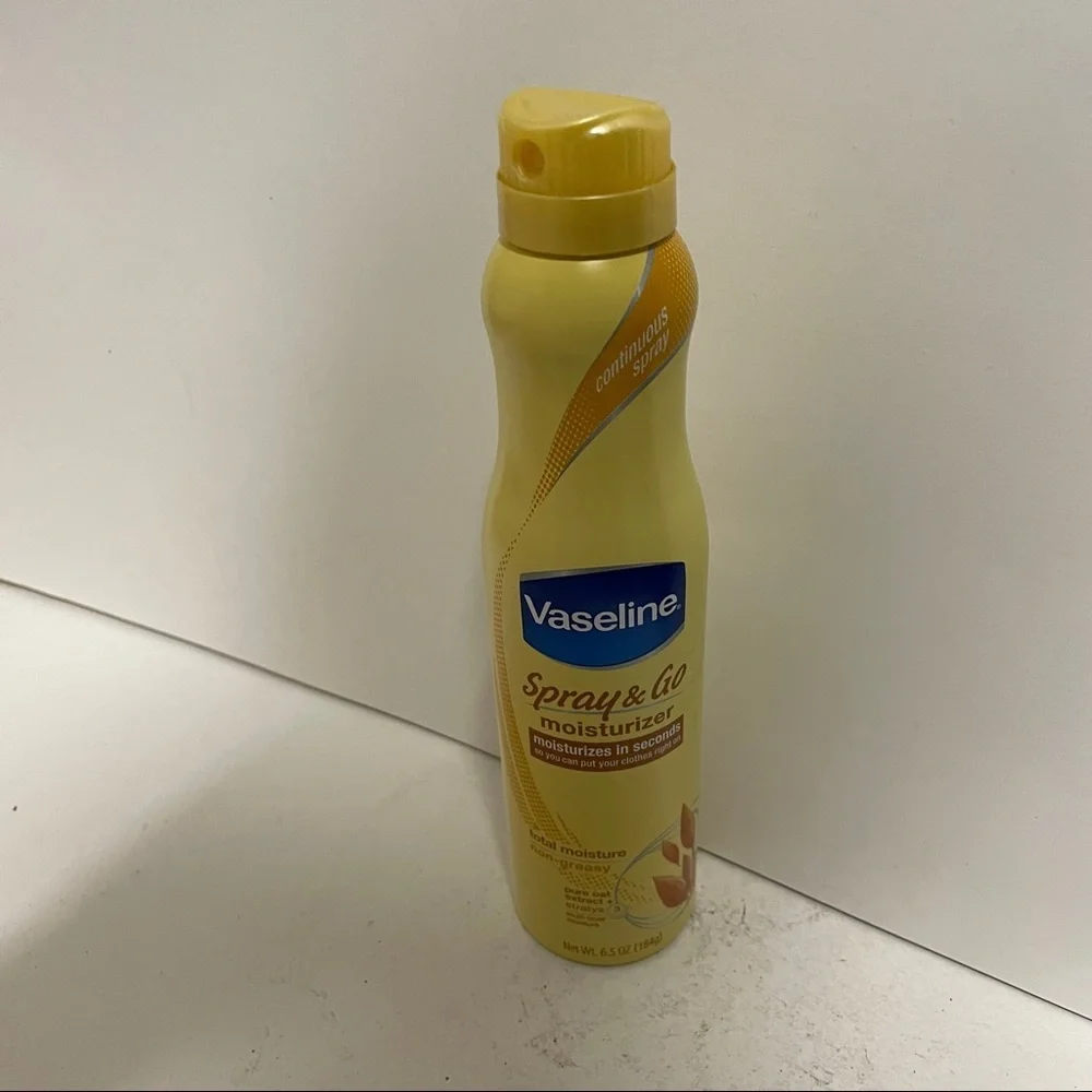 Vaseline Spray And Go Moisturizer